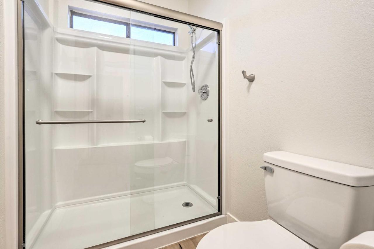 Sunlit Peoria Vacation Rental With Private Yard 外观 照片