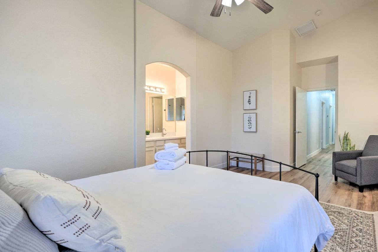 Sunlit Peoria Vacation Rental With Private Yard 外观 照片